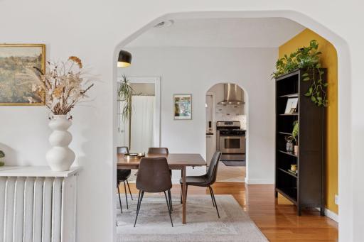 Dining room between living room and kitchen