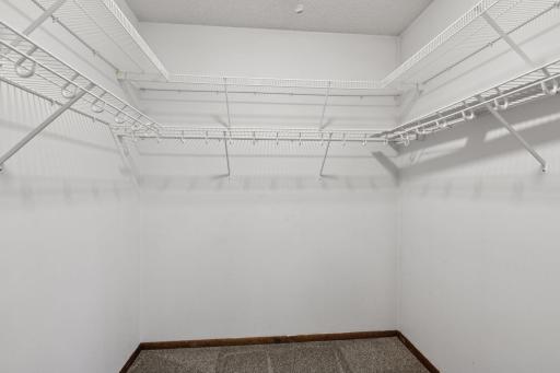 15659 27th Avenue North - Spacecrafting - 0024.jpg