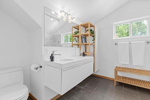 1607 Main Street NE, Minneapolis, MN 55413