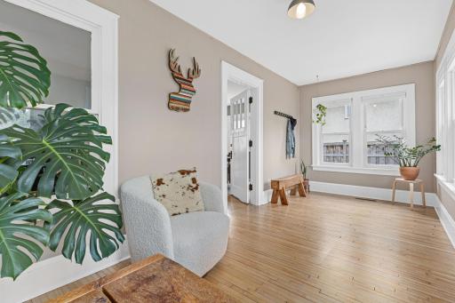 1607 Main Street NE, Minneapolis, MN 55413