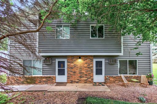 720 W Village Road, 106, Chanhassen, MN 55317