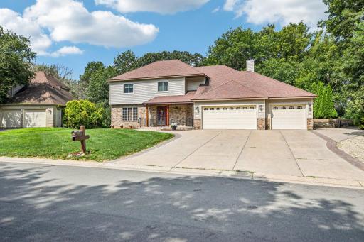 13721 Danbury Path, Rosemount, MN 55068