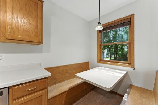 2309 Golden Valley Road, Minneapolis, MN 55411