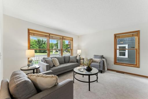 2309 Golden Valley Road, Minneapolis, MN 55411