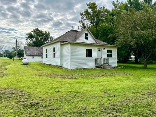 19708 Monarch Avenue, Reading, MN 56165