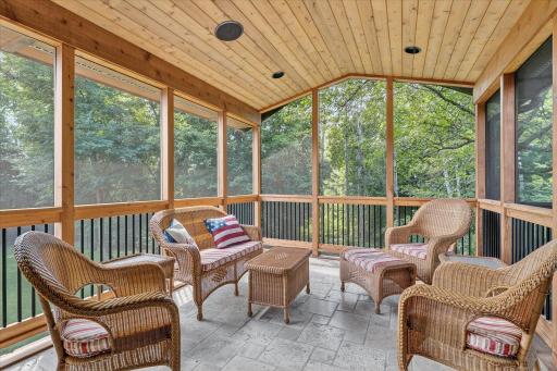 Wonderful space to relax and enjoy the view!