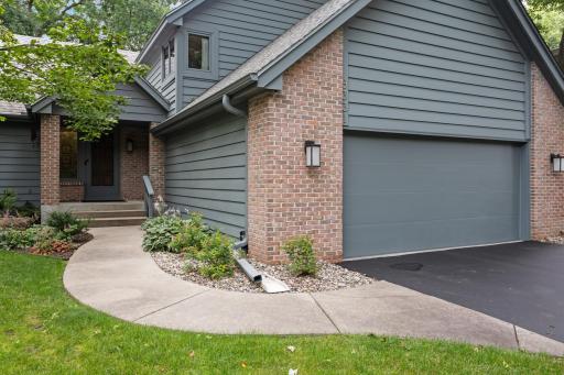 9331 Amsden Way Eden Prairie MN_0002 - Copy.jpg