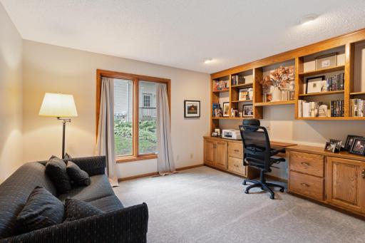 9331 Amsden Way, Eden Prairie, MN 55347