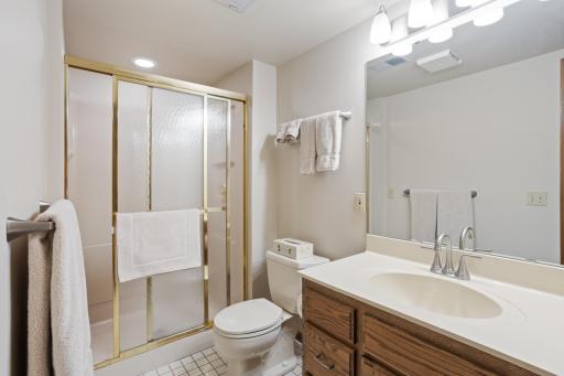 9331 Amsden Way, Eden Prairie, MN 55347
