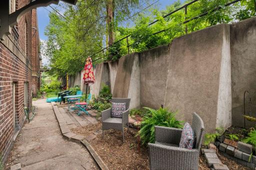 3116 12th Avenue South A106 - Spacecrafting - 0024.jpg