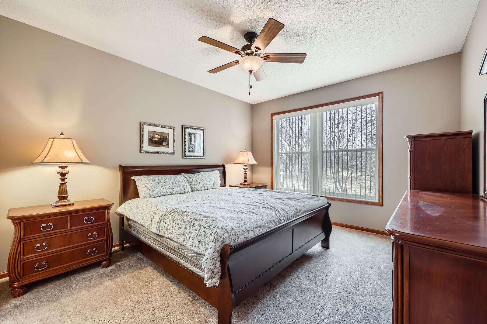 341 Campfire Curv - Web Quality - 012 - 11 Primary Bedroom.jpg