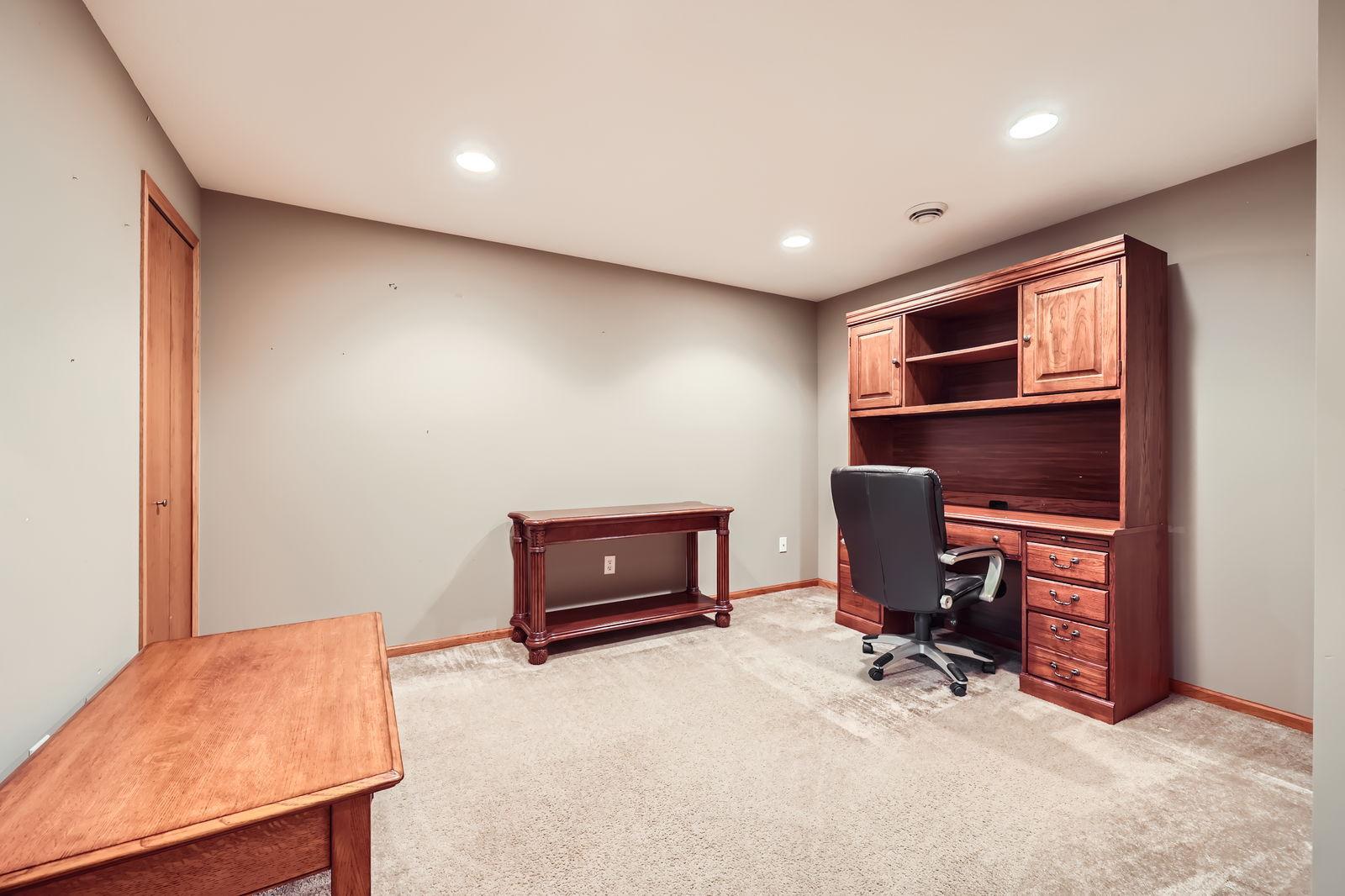 341 Campfire Curv - Web Quality - 018 - 19 Lower Level Office.jpg