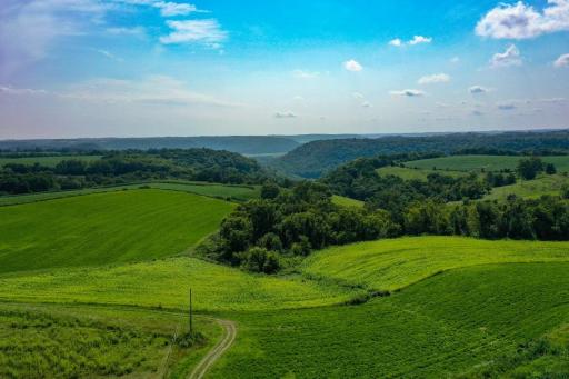 21706 County 26, Houston, MN 55943