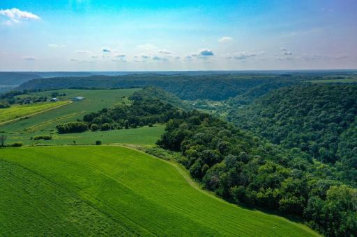 21706 County 26, Houston, MN 55943