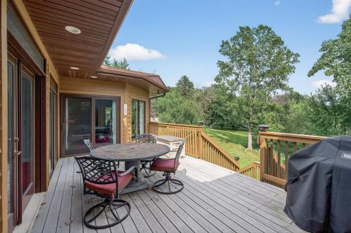 6090 Babcock Trail, Inver Grove Heights, MN 55077