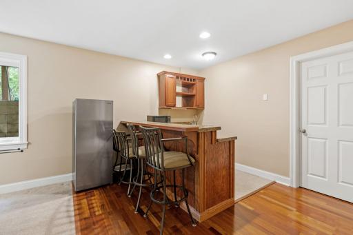 917 Parkview Lane, Victoria, MN 55386