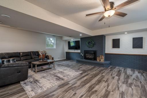 16859 State Highway 22, Good Thunder, MN 56037