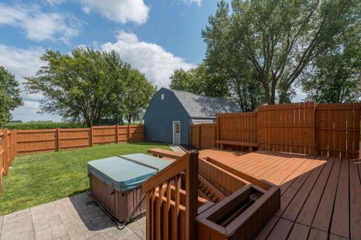 16859 State Highway 22, Good Thunder, MN 56037