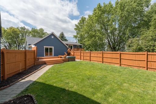 16859 State Highway 22, Good Thunder, MN 56037