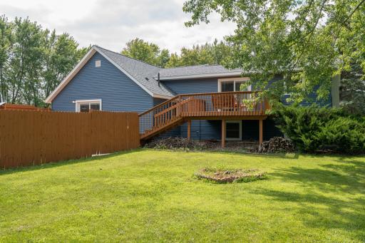 16859 State Highway 22, Good Thunder, MN 56037