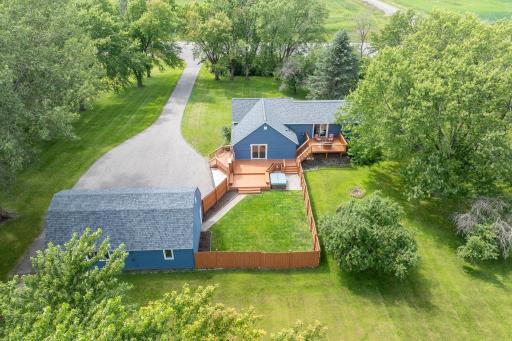 16859 State Highway 22, Good Thunder, MN 56037