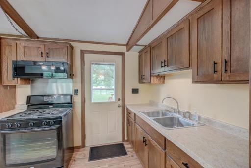 554 N 2nd Street, New Richmond, WI 54017