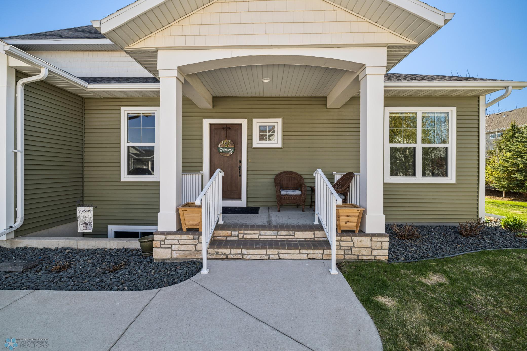 Amdak__4970 Avery Lane S Fargo ND_0004.jpg