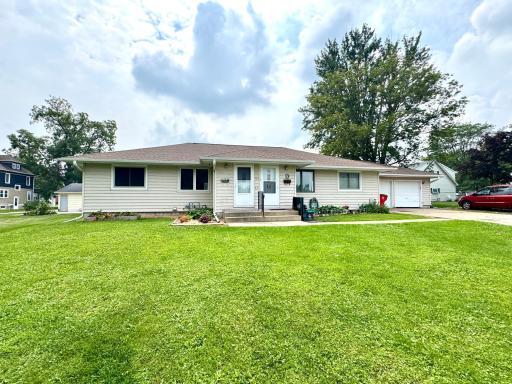 502 1st Street W, Stewartville, MN 55976