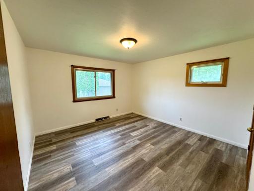 502 1st Street W, Stewartville, MN 55976