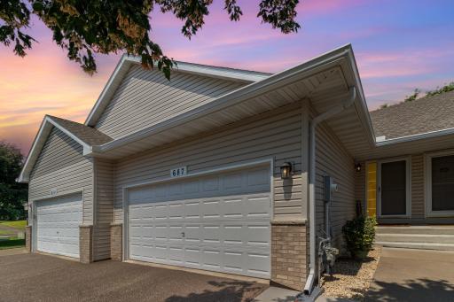 687 86th Lane NW, Minneapolis, MN 55433