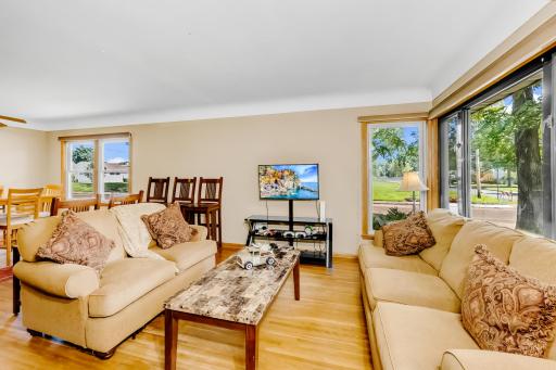 900 5th Street W, Hastings, MN 55033