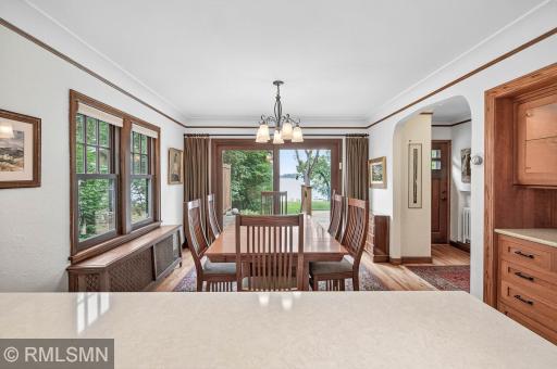 2431 S Shore Boulevard, Saint Paul, MN 55110