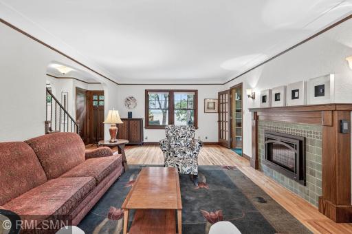 2431 S Shore Boulevard, Saint Paul, MN 55110