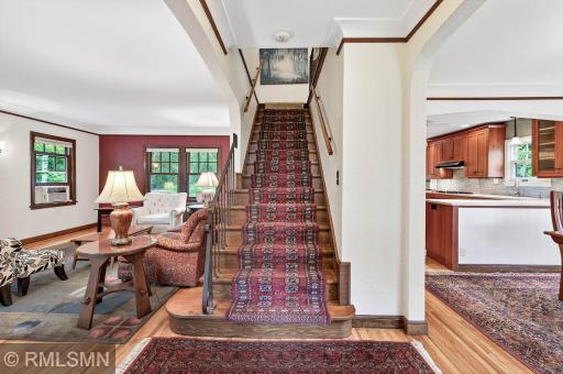 2431 S Shore Boulevard, Saint Paul, MN 55110
