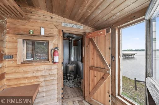 2431 S Shore Boulevard, Saint Paul, MN 55110