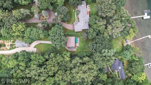 2431 S Shore Boulevard, Saint Paul, MN 55110