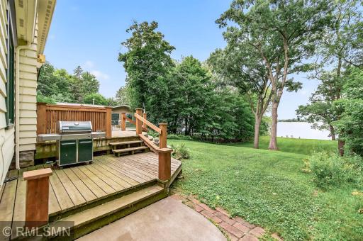 2431 S Shore Boulevard, Saint Paul, MN 55110