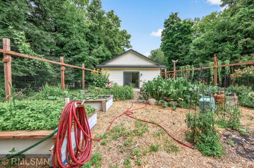 2431 S Shore Boulevard, Saint Paul, MN 55110