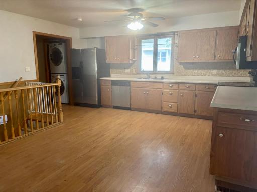 300 N Lincoln Street, Redwood Falls, MN 56283