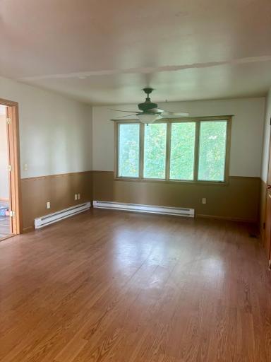 300 N Lincoln Street, Redwood Falls, MN 56283