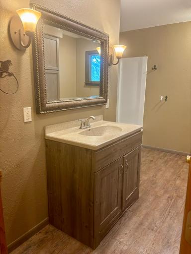 300 N Lincoln Street, Redwood Falls, MN 56283