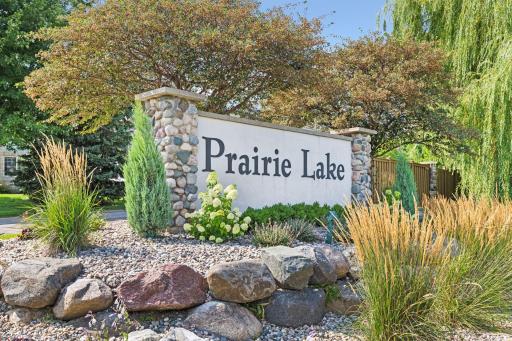 Prime end unit townhome in highly sought after Prairie Lake community.