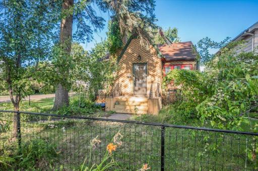 2202 Missouri Avenue, Superior, WI 54880