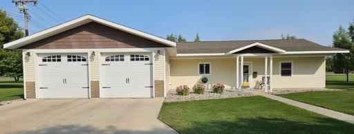 109 E 5th Street, Argyle, MN 56713