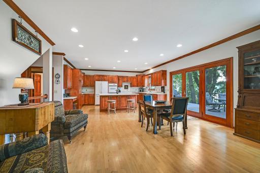 6524 Aster Circle, Excelsior, MN 55331