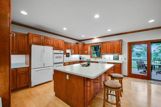 6524 Aster Circle, Excelsior, MN 55331