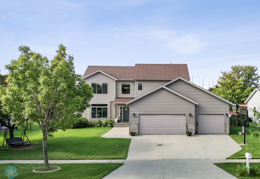3322 46th Avenue S, Fargo, ND 58104