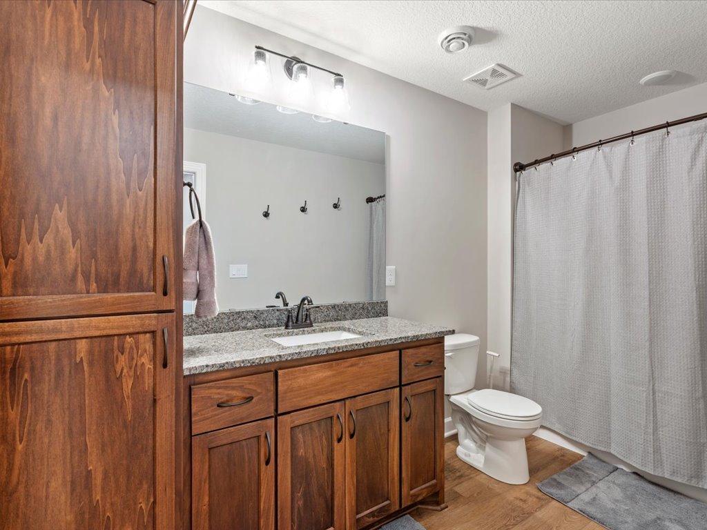 Lower level bath.