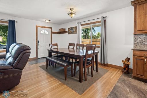 48 17 1/2 Avenue N, Fargo, ND 58102