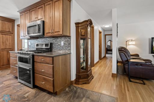 48 17 1/2 Avenue N, Fargo, ND 58102